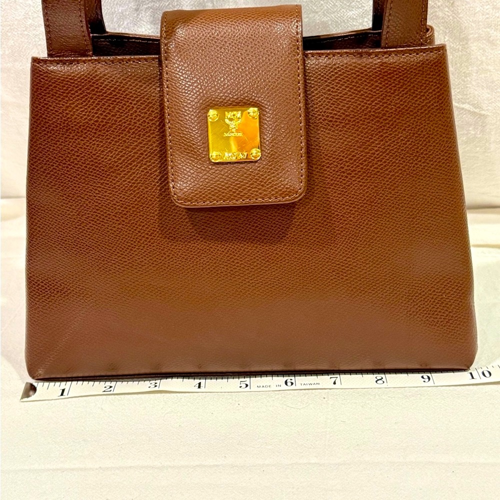 Spectacular Vintage MCM Shoulder Bag In Rich Brown Leather With Gold Hardware - Picture 3 of 12